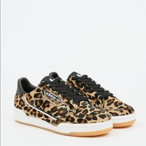 🔥 Adidas Originals Leopard Furry 🔥